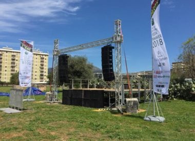 Line array sospeso, palco altezza 1 metro - Color Party parco Uditore Palermo