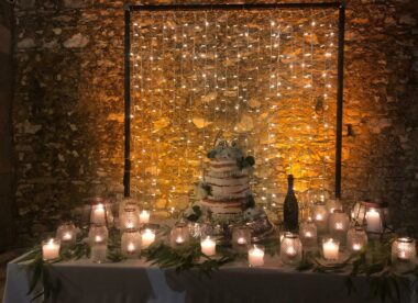 Portaole alluminio + tenda led