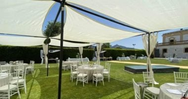 Noleggio vele e ombrelloni per eventi: ombra e stile per l’outdoor