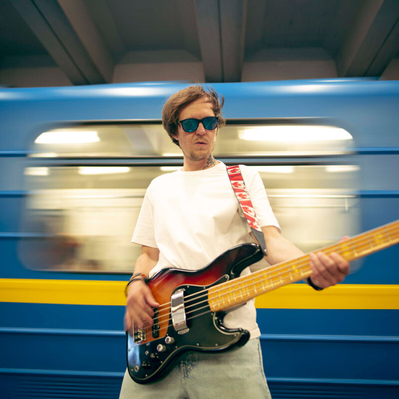 Noleggio strumenti musicali: soluzione ideale per musicisti itineranti